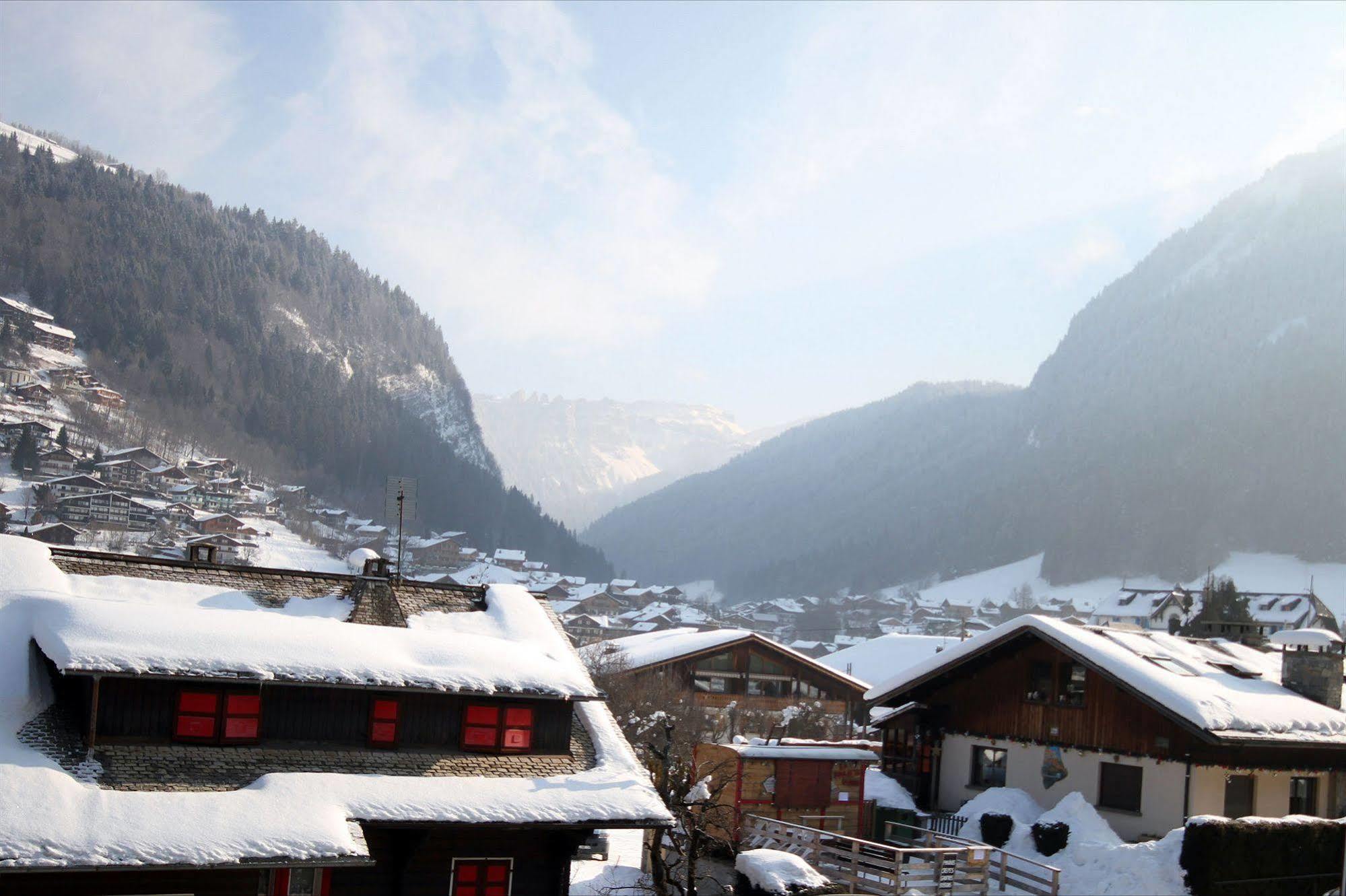 Hotel L'Aubergade Morzine Exterior foto